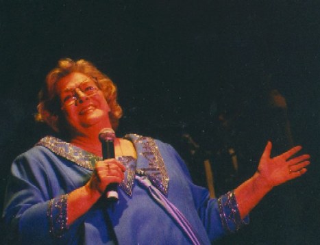 L'image “http://www.ozsons.com/images/RosemaryClooney3.jpg” ne peut être affichée car elle contient des erreurs.